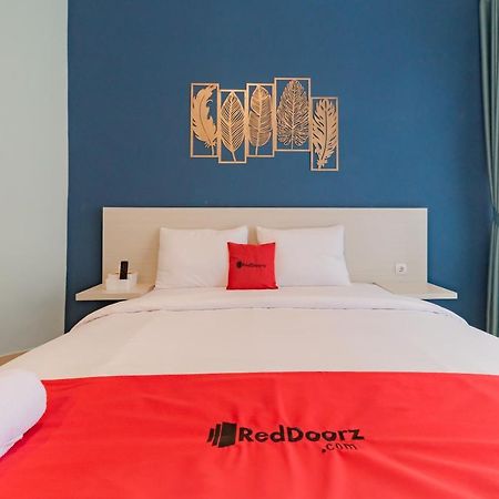 Reddoorz Plus Near Surapati Core 반둥 외부 사진