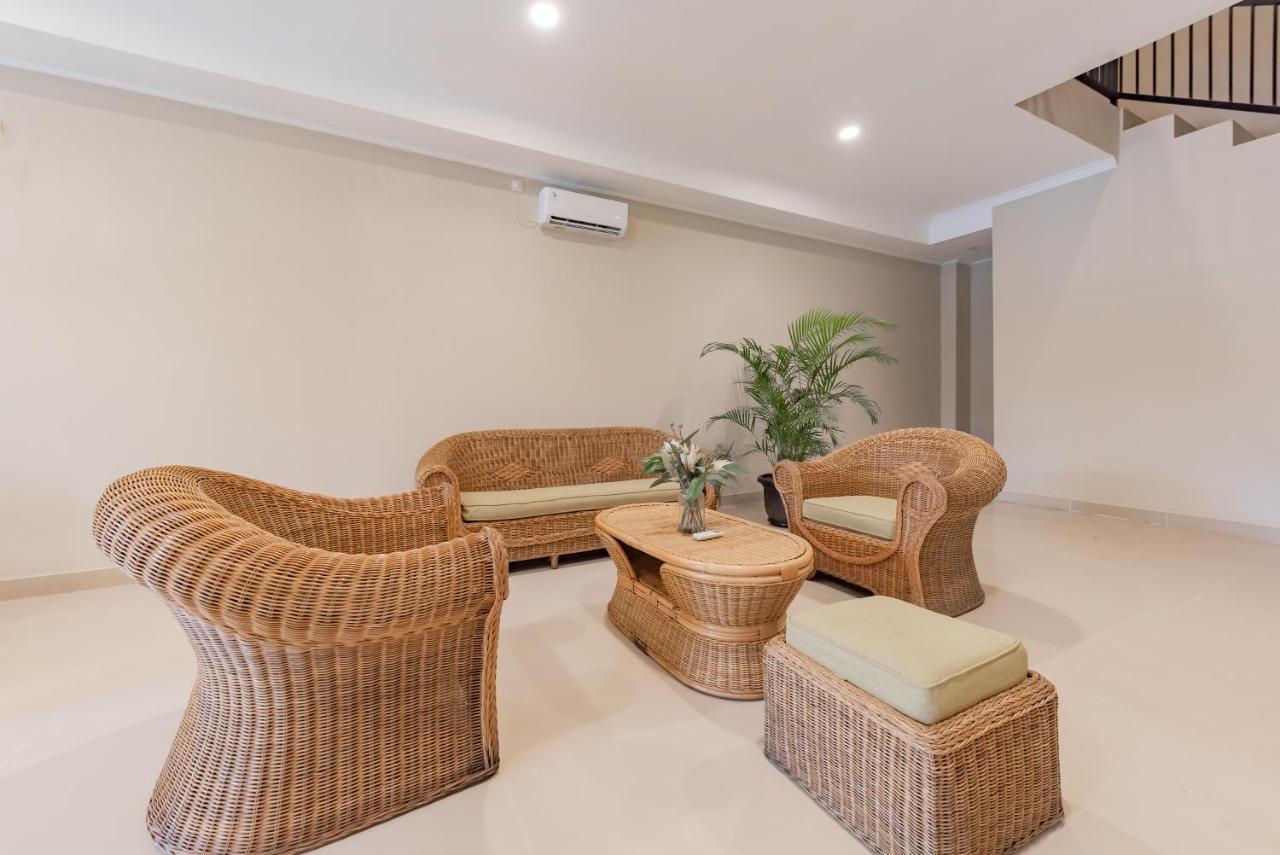 Reddoorz Plus Near Surapati Core 반둥 외부 사진