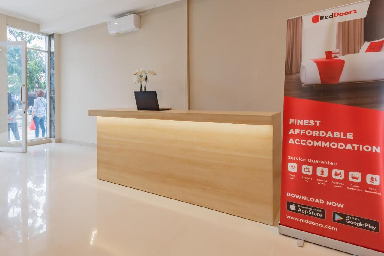 Reddoorz Plus Near Surapati Core 반둥 외부 사진