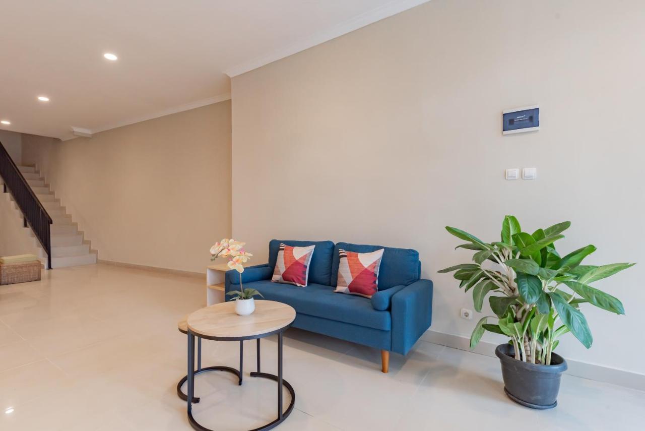 Reddoorz Plus Near Surapati Core 반둥 외부 사진
